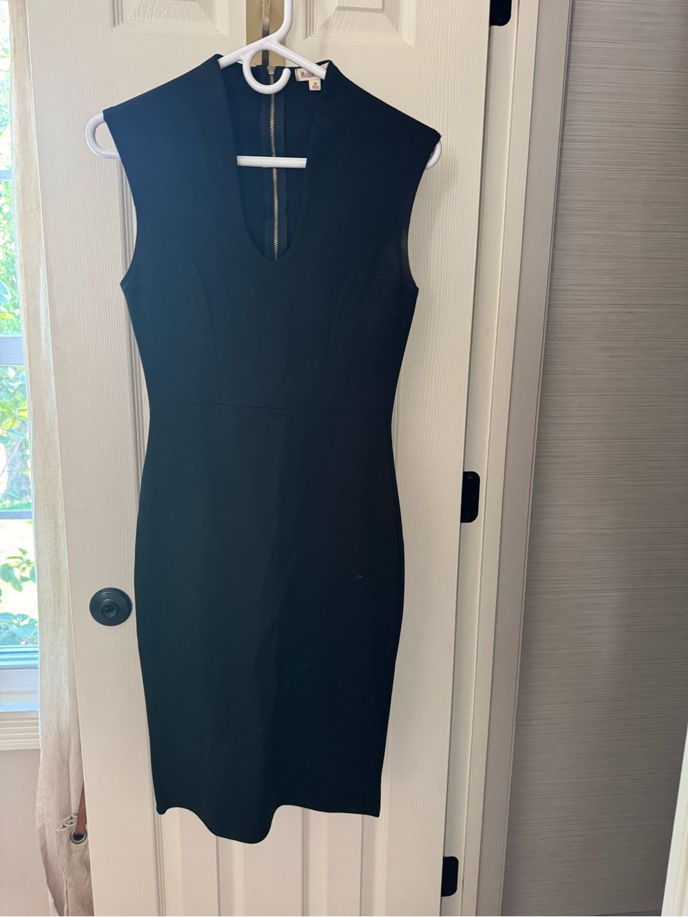 Rolla Coster Black Sleeveless Sheath Dress